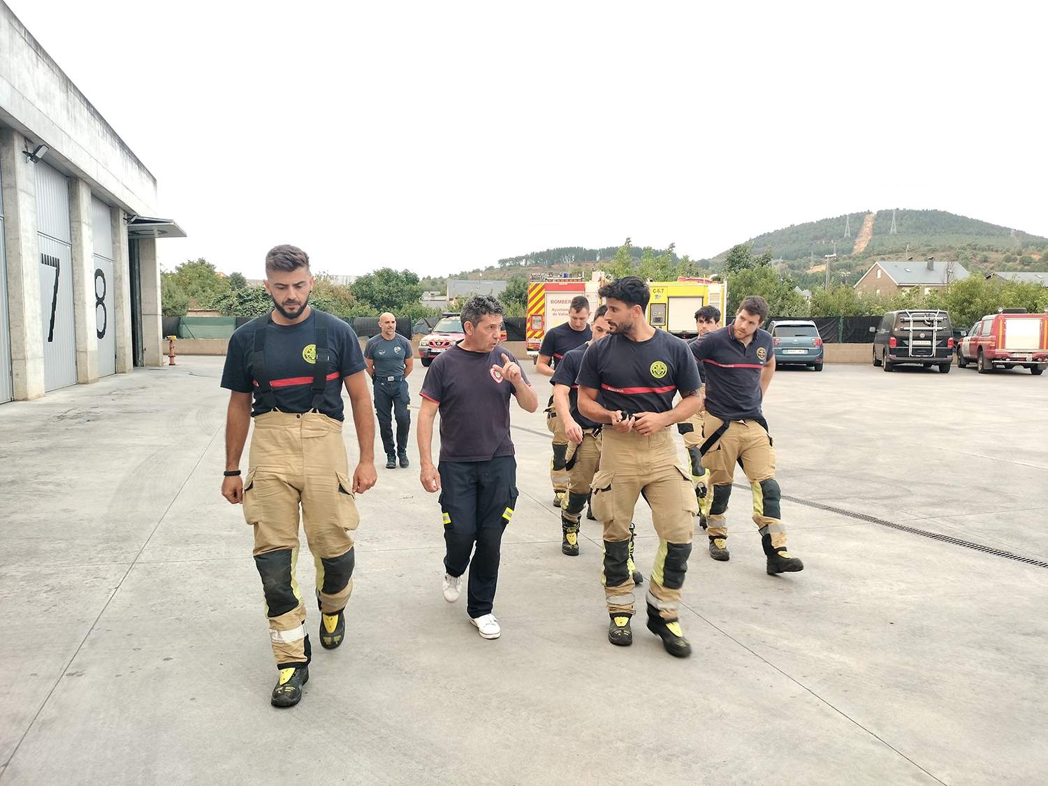 Valladolid desplaza un dispositivo de bomberos para apoyar en la extinción de los incendios en Ponferrada