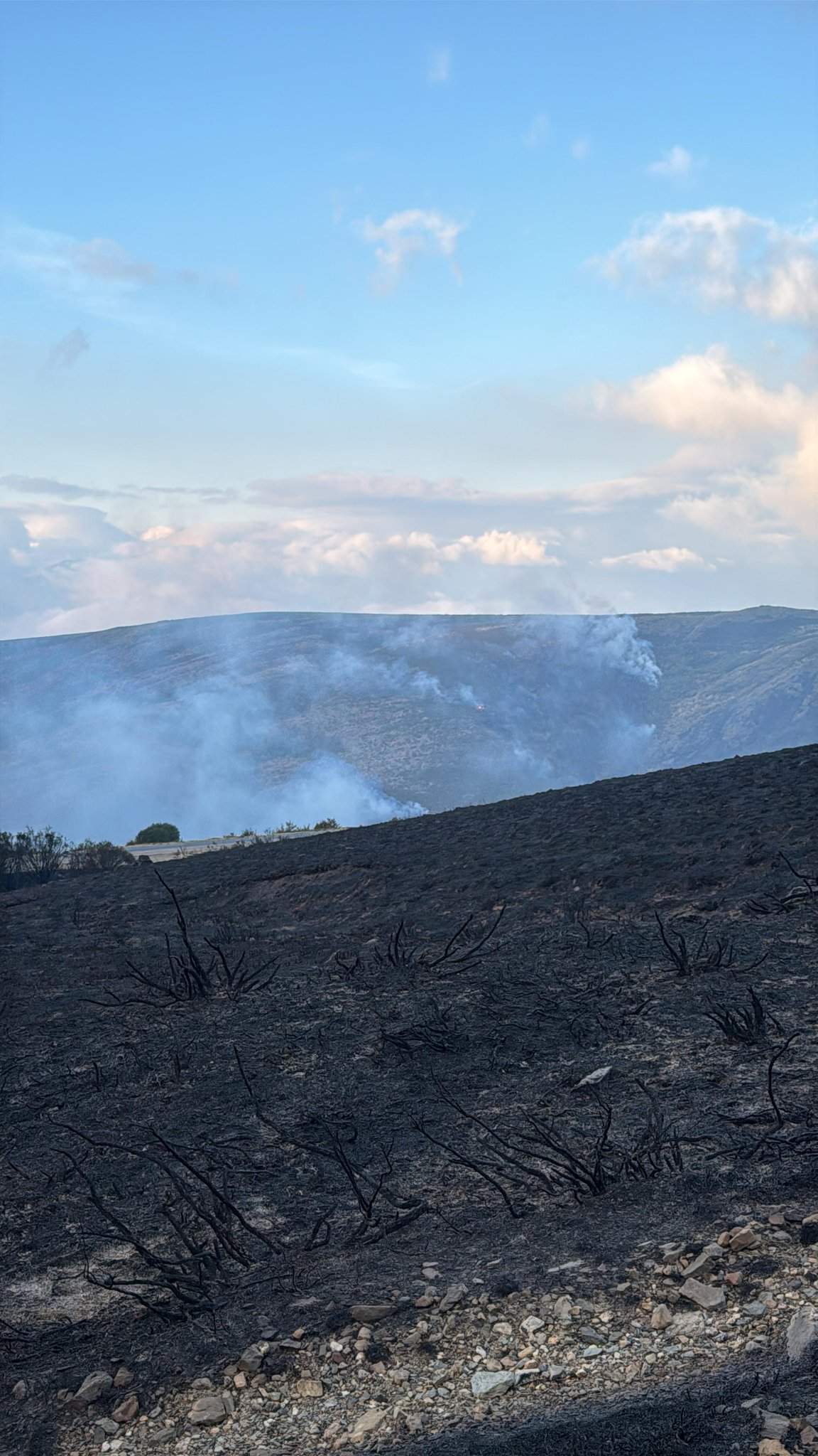 Incendio de Llamas de Cabrera Yeres en el Morredero.