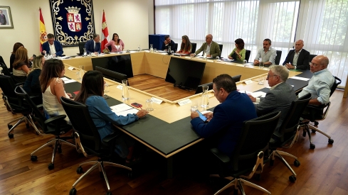 Junta de Portavoces de las Cortes | Foto: Leticia Pérez, ICAL 