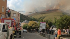 Desalojan Colinas del Campo por el nuevo foco