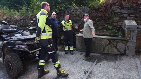 Incendio en Colinas del Campo perteneciente al municipio de Igüeña 
