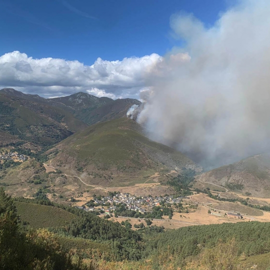 ICAL . El Valle de Fornela afectado por el incendio de Anllares ICAL . El Valle de Fornela afectado por el incendio de Anllares