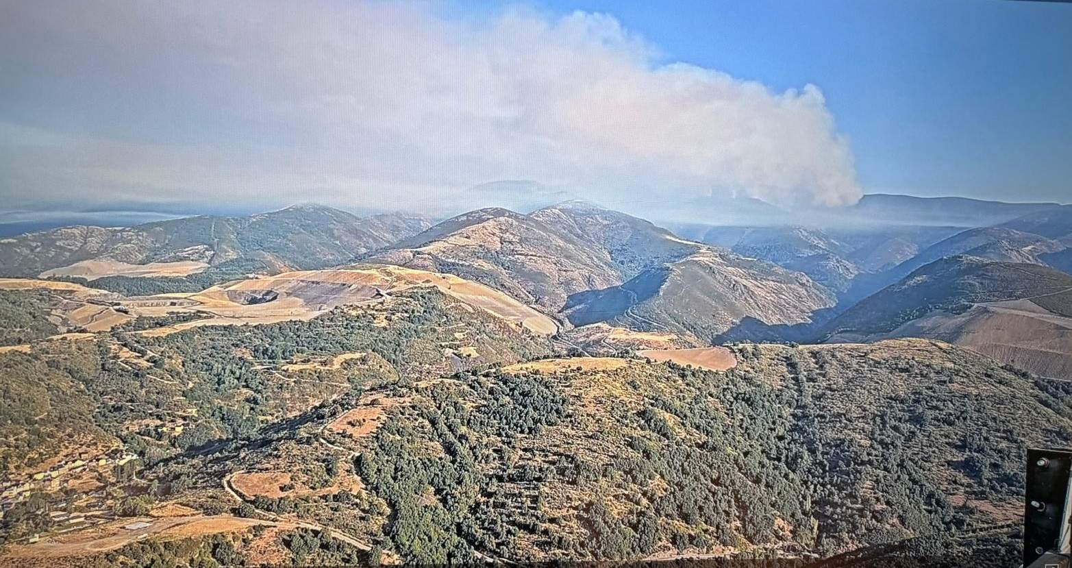 Incendio de Colinas del Campo a primera hora de este viernes