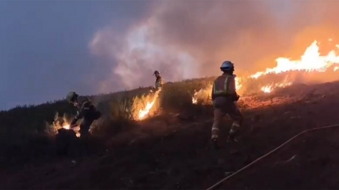 Brif Tabuyo en el incendio de Llamas de la Cabrera. Foto: Brif Tabuyo