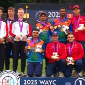 El arquero Héctor González lleva al Bierzo al podio del Mundial Júnior de tiro con arco celebrado en Canadá