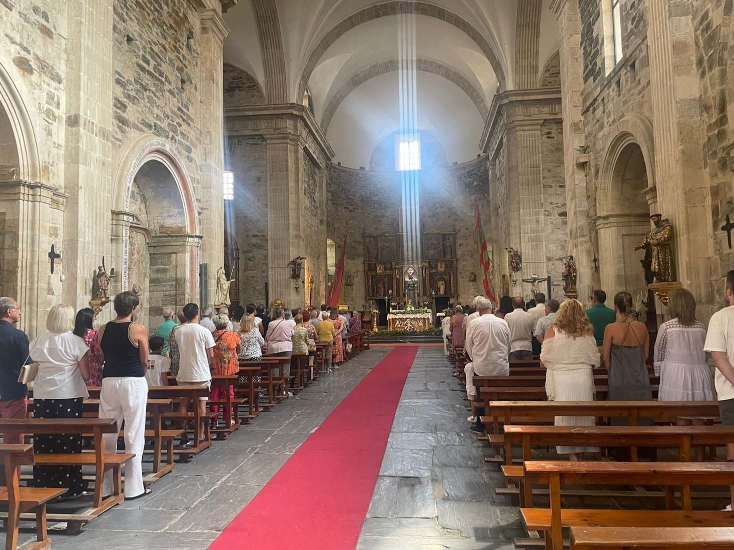 Primer mosto de la vendimia del Bierzo 2025 (1)