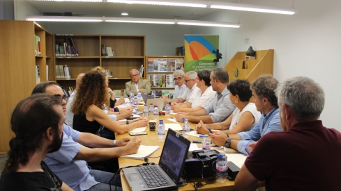 Gonzalo Santoja consejero de cultura jcyl y reconstrucción Médulas (10)