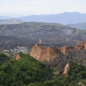Las Médulas desde el mirador de Orellán tras el incendio de Yeres 