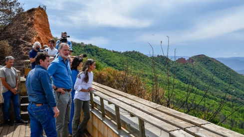 Visita de los reyes a Las Médulas (13)