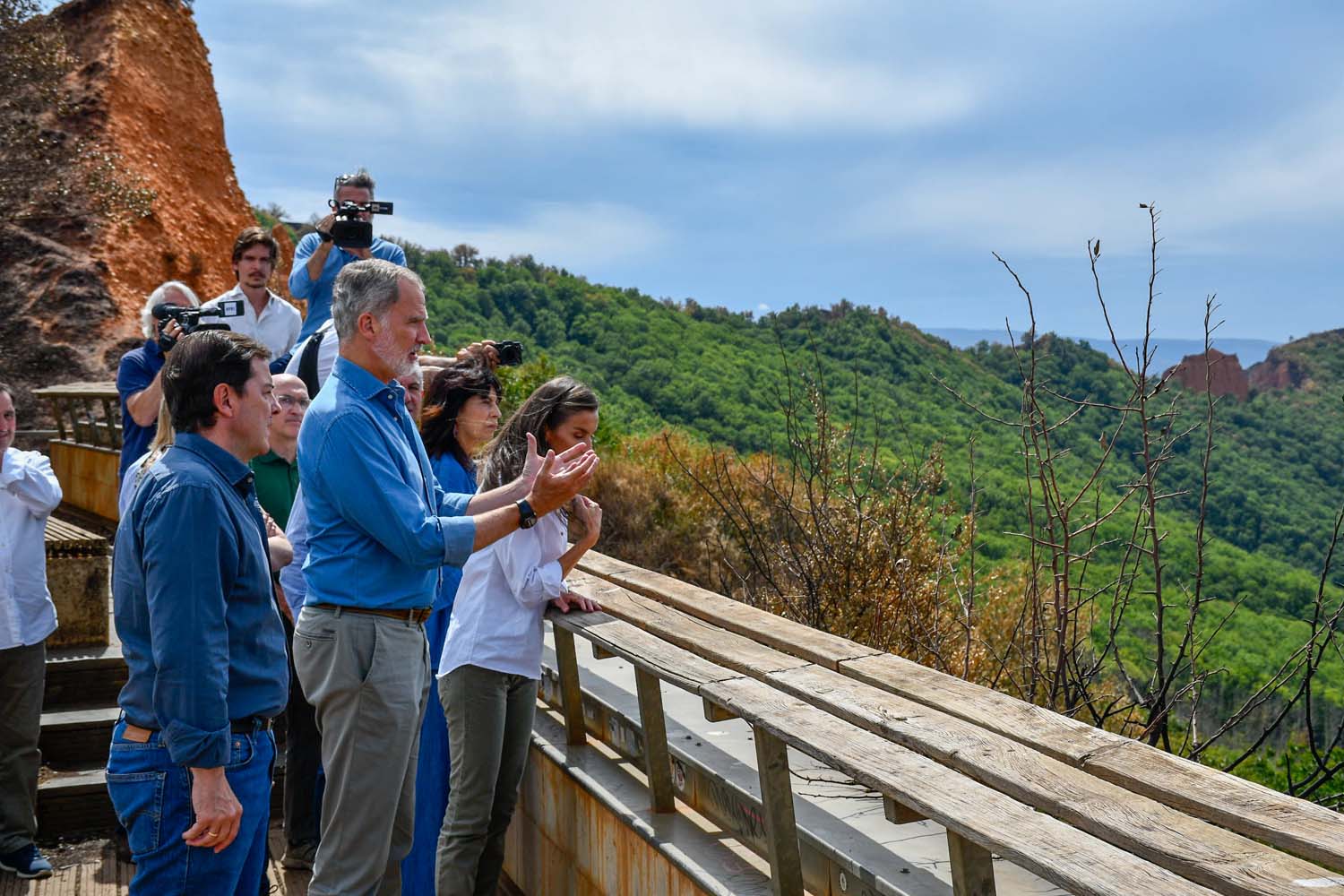 Visita de los reyes a Las Médulas (10) Visita de los reyes a Las Médulas (10)