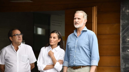 Visita de los reyes a la Casa Parque de Las Médulas (17)