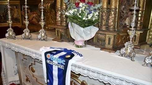 Ofrenda de la SD Ponferradina a la Virgen de la Encina (1)