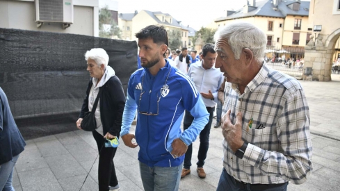 Ofrenda de la SD Ponferradina a la Virgen de la Encina (5)