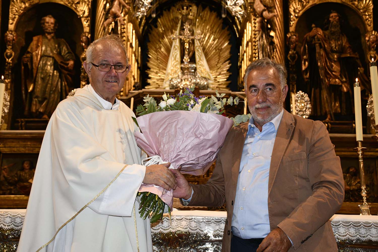 Ofrenda de la SD Ponferradina a la Virgen de la Encina (24)