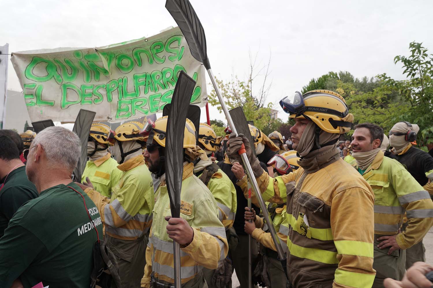 Eduardo Margareto ICAL. Una veintena de partidos políticos, sindicatos y organizaciones ciudadanas y vecinales convocan una concentración frente a las Cortes por el operativo de incendios (5)