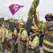 Eduardo Margareto ICAL. Una veintena de partidos políticos, sindicatos y organizaciones ciudadanas y vecinales convocan una concentración frente a las Cortes por el operativo de incendios (3)