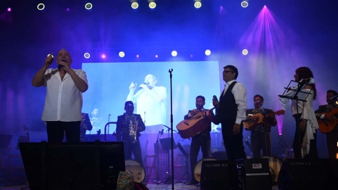 Tito y Tita a los escenarios junto a Juan Salazar (Los Chunguitos) (19)