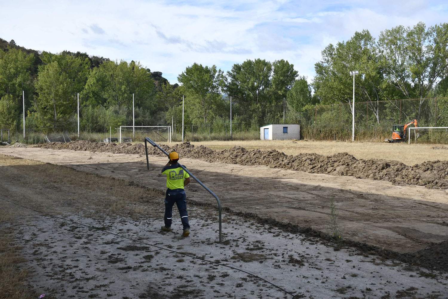 Campo de fútbol de Flores del Sil (9)