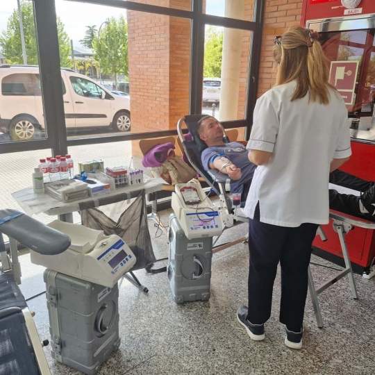 El Hospital El Bierzo acoge un maratón de donación de sangre para reforzar las reservas tras el verano