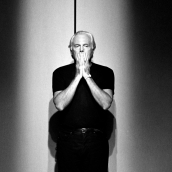Giorgio Armani (Cuenta de X de Armani)