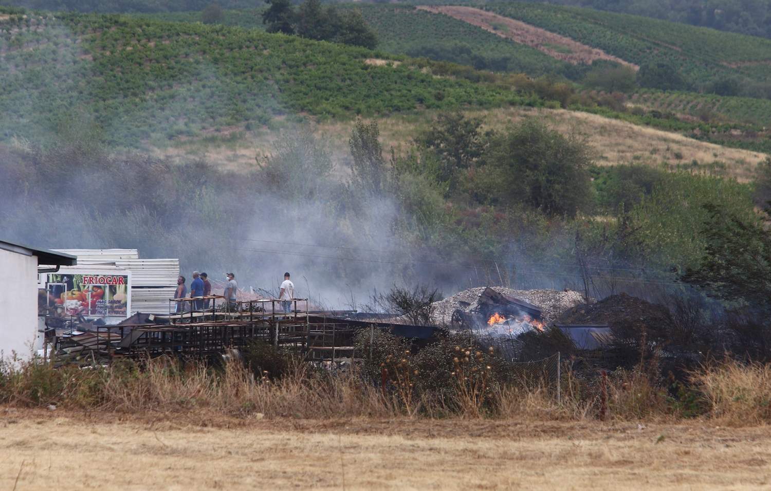 Incendio en Villafranca del Bierzo | Foto: César Hornija, ICAL 