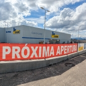 La cadena Top Cash prepara los últimos detalles para su apertura en Ponferrada