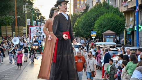 Desfile de carrozas de las Fiestas de la Encina Dani Merino (5)