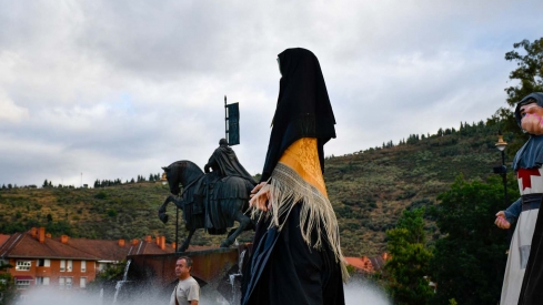 Desfile de carrozas de las Fiestas de la Encina Dani Merino (12)