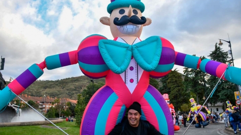 Desfile de carrozas de las Fiestas de la Encina Dani Merino (49)