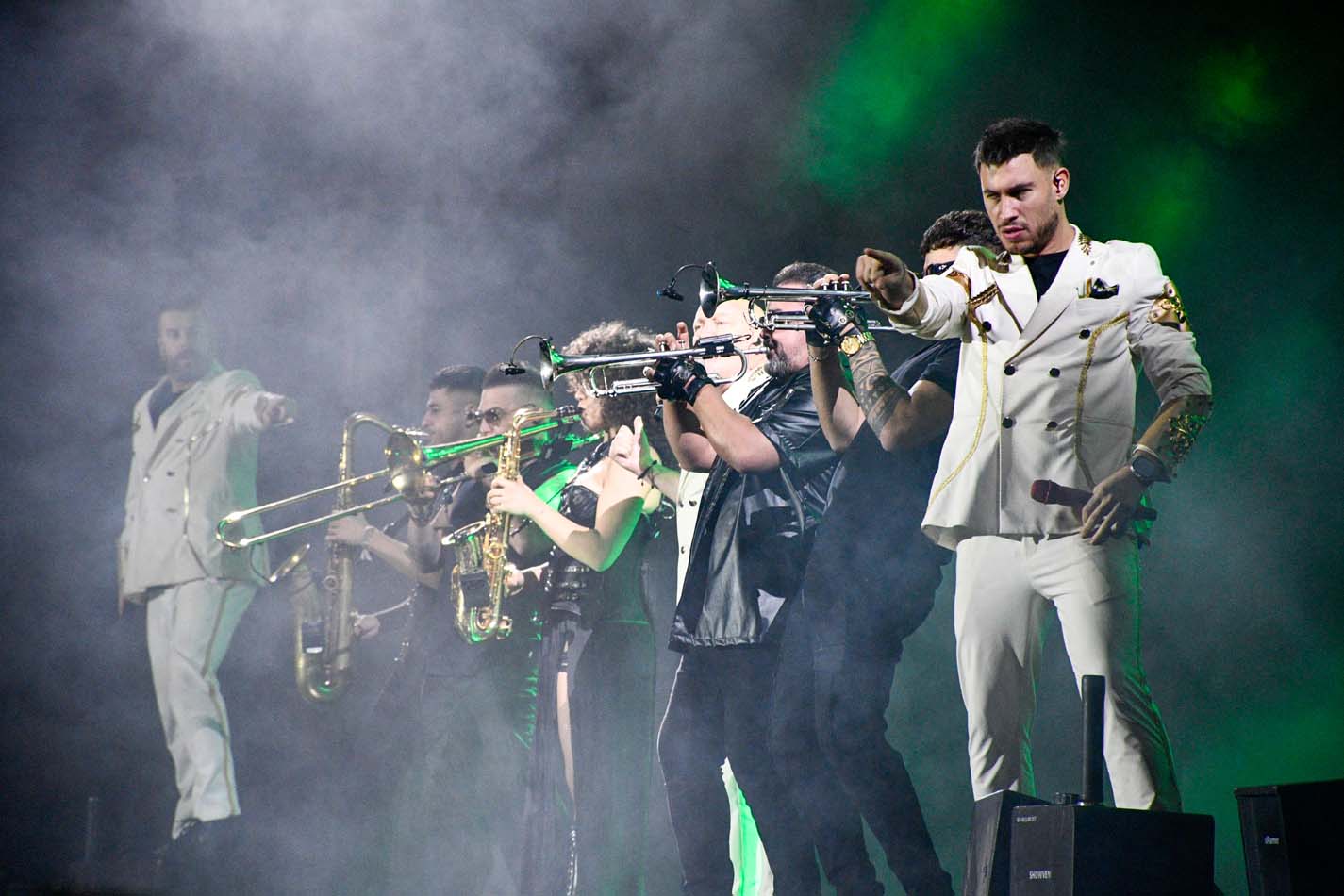 Actuación de la orquesta Panorama en las Fiestas de la Encina (41)