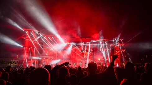 Actuación de la orquesta Panorama en las Fiestas de la Encina (51)