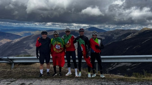 El exmadridista Pepe disfruta del Bierzo con motivo de La Vuelta