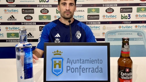 El jugador de la Ponferradina, Xemi Fernández