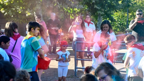 Fiesta Color Sancristines Bembibre (2)