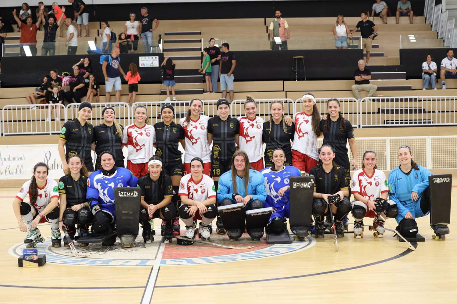 El Bembibre Hockey Club celebra El Cristo con su victoria en su III Memorial 'Pin'.