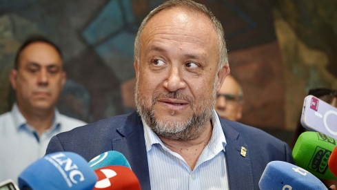 El presidente de la Diputación de León, Gerardo Álvarez Courel