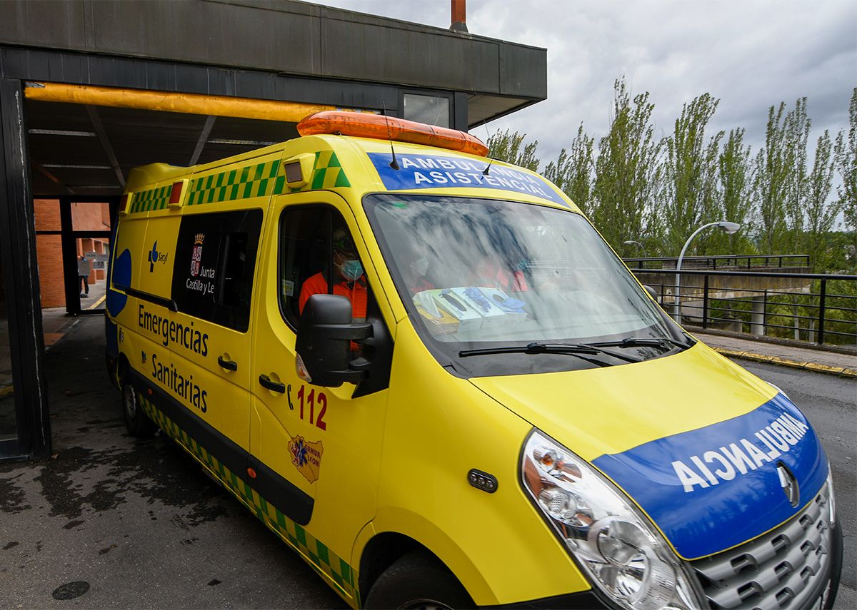Ambulancia de Emergencias Sanitarias - SACYL en León