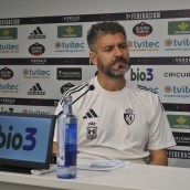 Entrenador Ponferradina, Fernando Estévez 