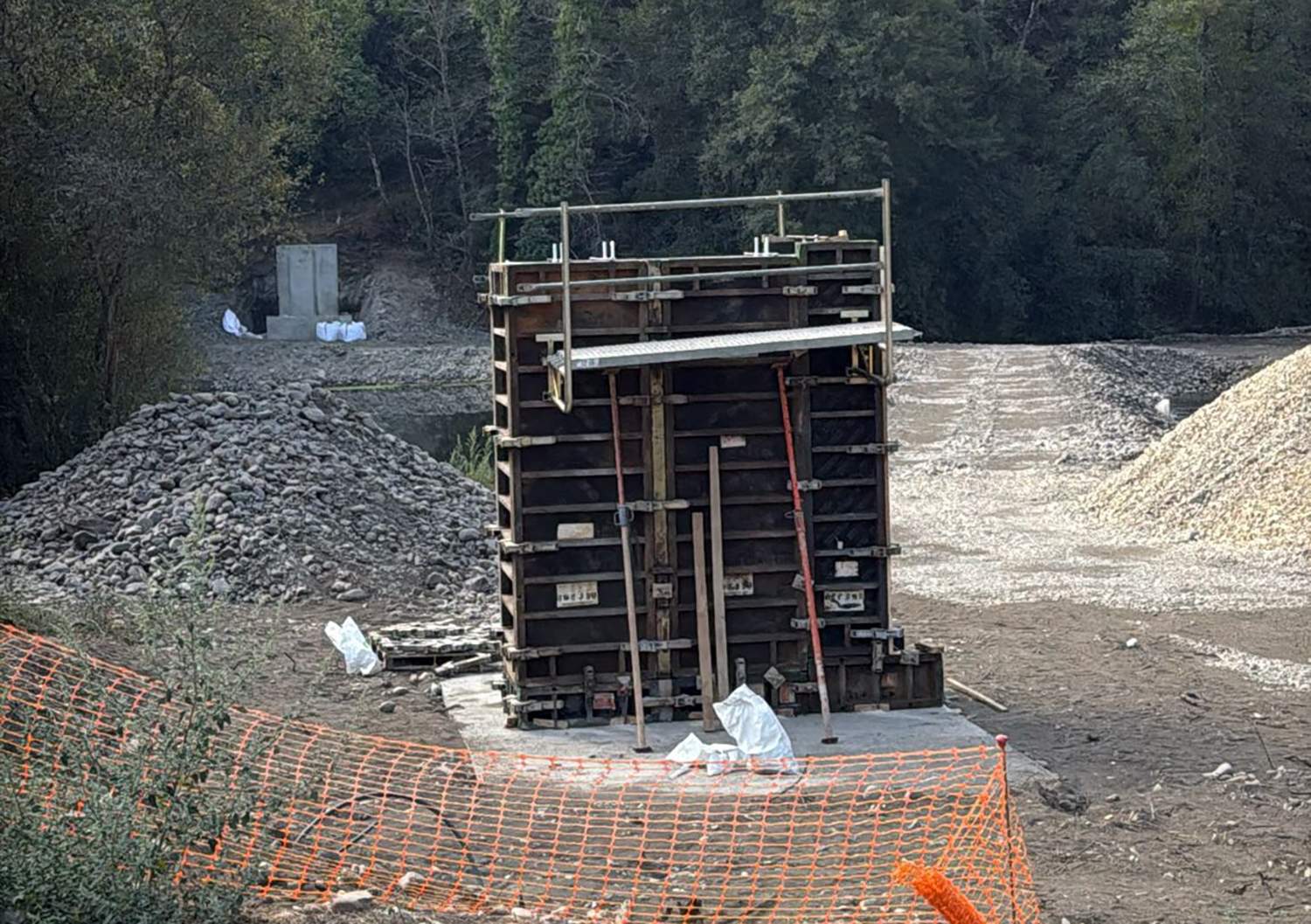 Construcción del puente La Valiña