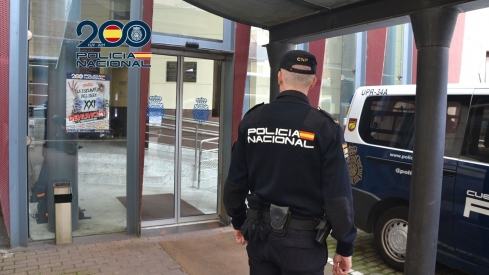 Policía Nacional en León