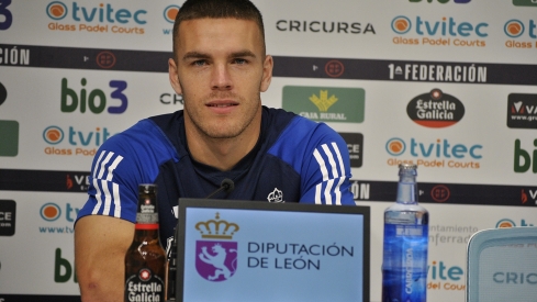 El jugador de la Deportiva Ponferradina Diego Moreno