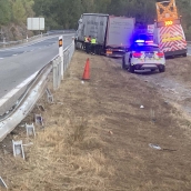 Salida del camión en la A 6 a la altura de Vega de Valcarce. Cedidas a InfoBierzo 