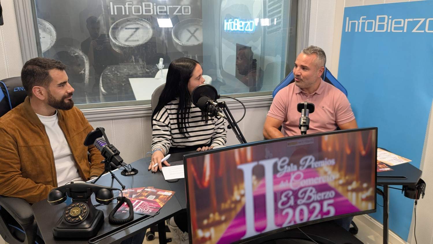 Entrevista a Iván Rodríguez y David Pacios sobre la II Gala del Comercio El Bierzo (5)