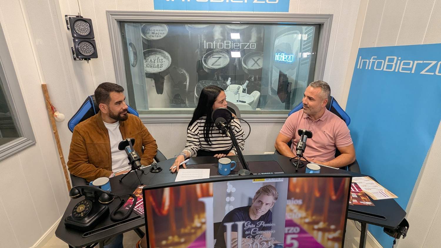 Entrevista a Iván Rodríguez y David Pacios sobre la II Gala del Comercio El Bierzo (6)