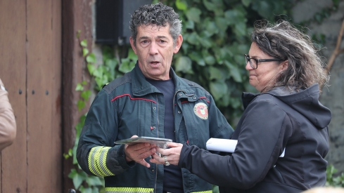 ICAL . La Asociación de Vecinos El Nogalón celebra un acto de homenaje al bombero forestal Nacho Rumbao, fallecido en acto de servicio en Espinoso de Compludo (6)