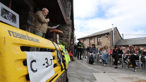 ICAL . La Asociación de Vecinos El Nogalón celebra un acto de homenaje al bombero forestal Nacho Rumbao, fallecido en acto de servicio en Espinoso de Compludo (16)