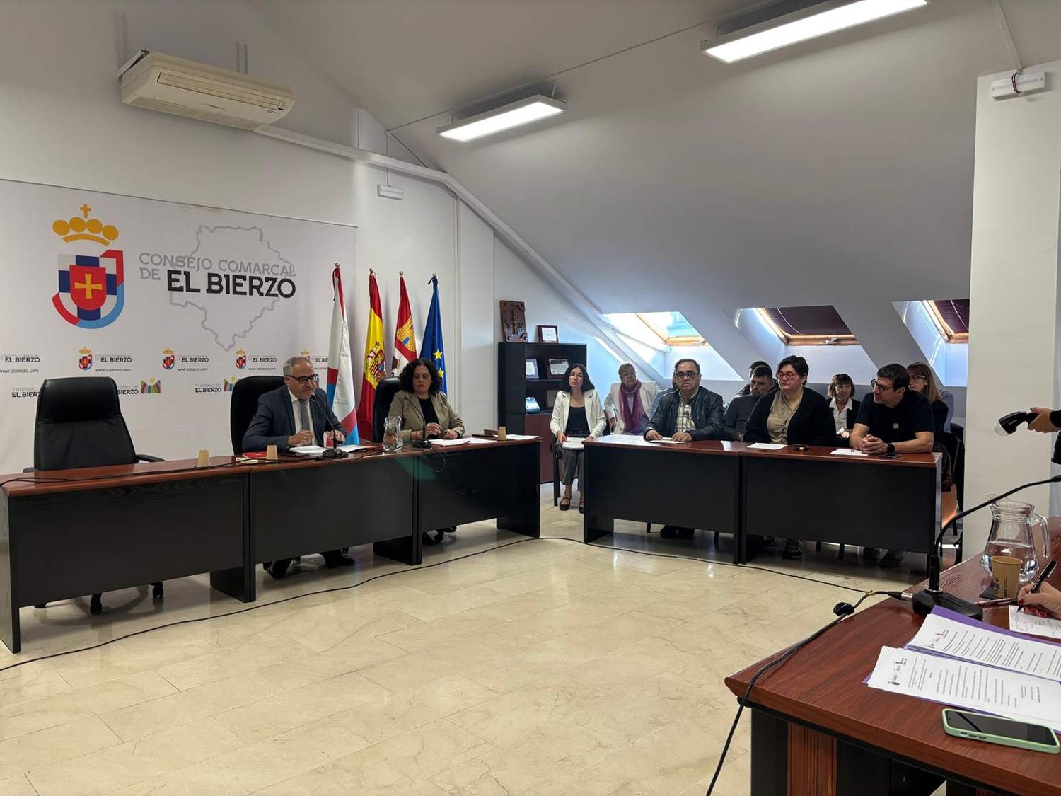 Unanimidad para pedir el traslado del Centro de Defensa del Fuego al Bierzo en un pleno centrado en los incendios forestales