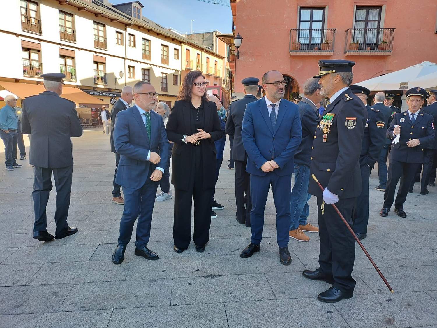 La Policía Nacional ha celebrado este jueves la festividad de su patrón en Ponferrada.