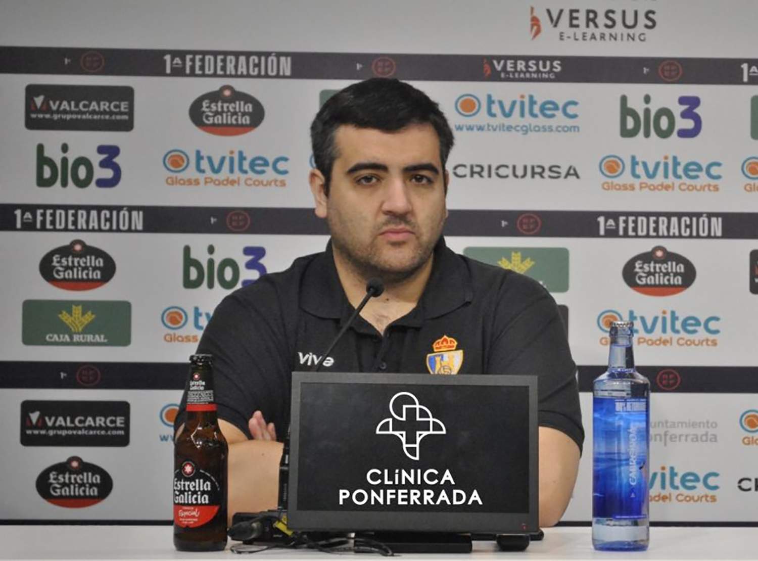 Oriol Pozo en sala de prensa