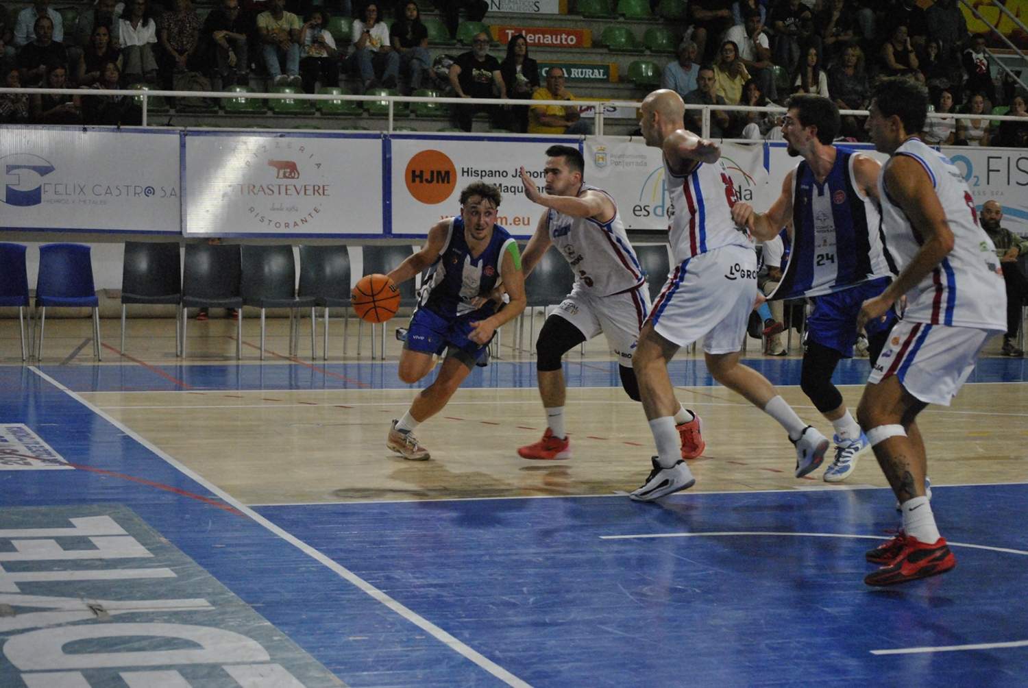 Clínica Ponferrada logra un trabajado triunfo en el estreno ante Clavijo Clínica Ponferrada logra un trabajado triunfo en el estreno ante Clavijo